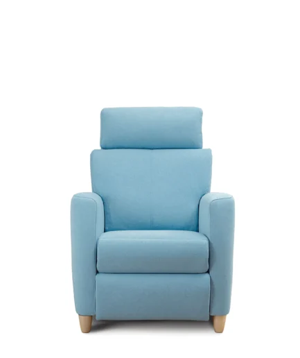 Sillón reclinable Capri con cabezal ajustable en altura e inclinación, diseño ergonómico y opciones manuales y eléctricas.