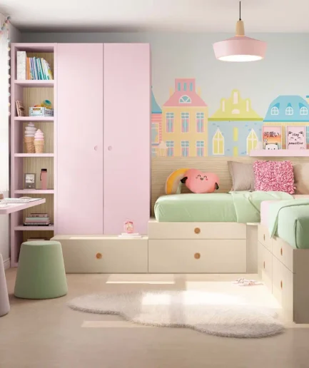 Habitación juvenil para dos con camas en forma de L, cama modular con arcón, armario apilado y escritorio colgado, decorada con estilo Kawaii.