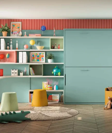 Dormitorio juvenil con litera abatible reclinable de dos camas, escritorio y estanterías, personalizable en colores, fondos y accesorios.