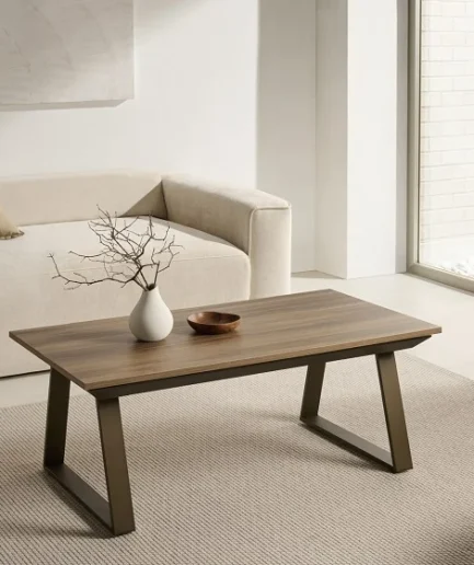 Mesa de centro elevable VIENA con ruedas ocultas, encimera amplia y diseño minimalista en madera o melamina.