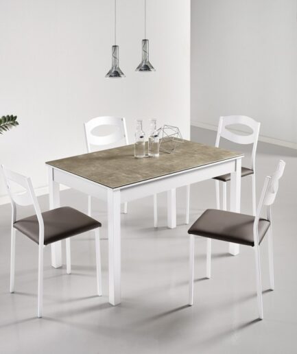 Mesa fija Génova con encimera porcelánica, estructura metálica y diseño moderno disponible en varios acabados y medidas.
