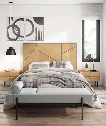Cabecero LANDI de 135 cm en roble natural y negro, con frontal de madera y detalles fresados en negro.
