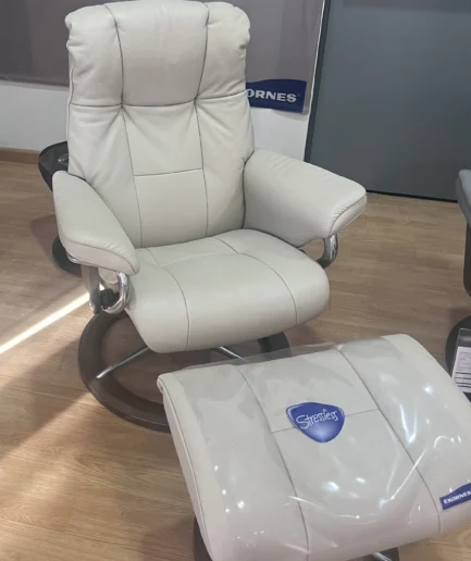 Sillón relax Stressless Sunrise talla M con base Signature Power y piel Paloma FOG 09/37 Brown